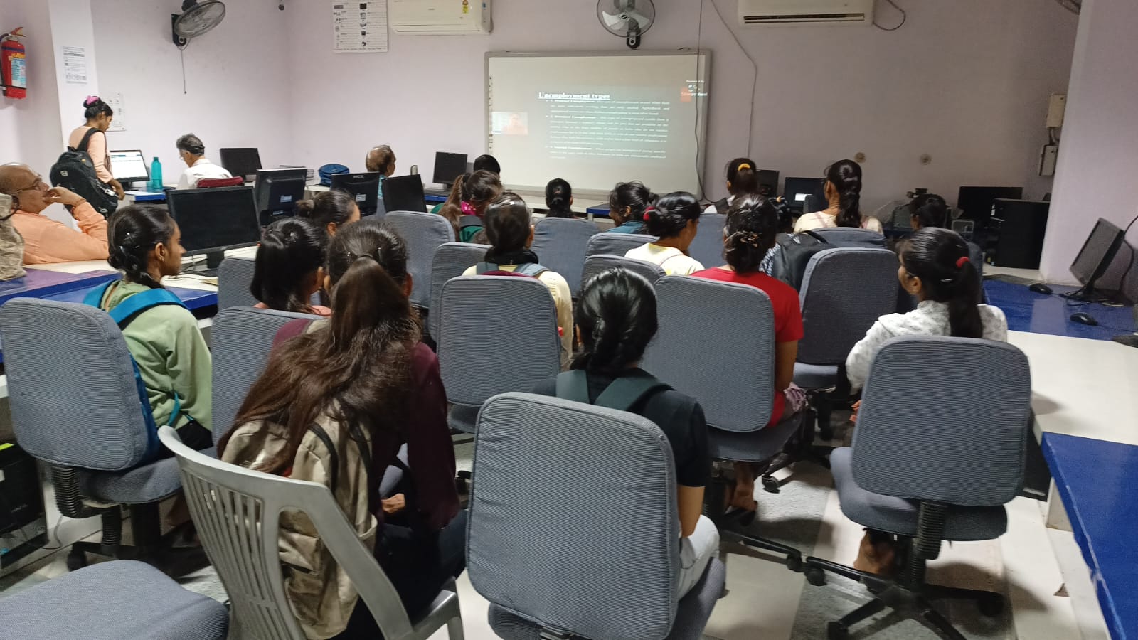 Girls College organized National Webinar on Economic Development and Environment