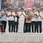 Yoga Amrit Mahotsav में नगरवासी देगें सामूहिक आहूति
