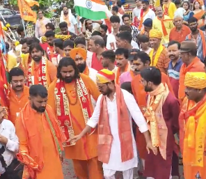 श्रावण मास में कांवड़ क्यों निकाली जाती है और इसके पीछे धार्मिक कारण क्या हैं