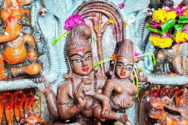 2025 उज्जैन स्थित नागचंद्रेश्वर मंदिर और नाग पंचमी से जुड़ी महत्वपूर्ण जानकारी, पूजा – विधि व दर्शन समय