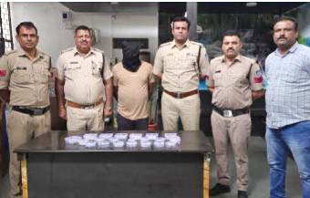 Accused arrested for theft of Rs 5 crore