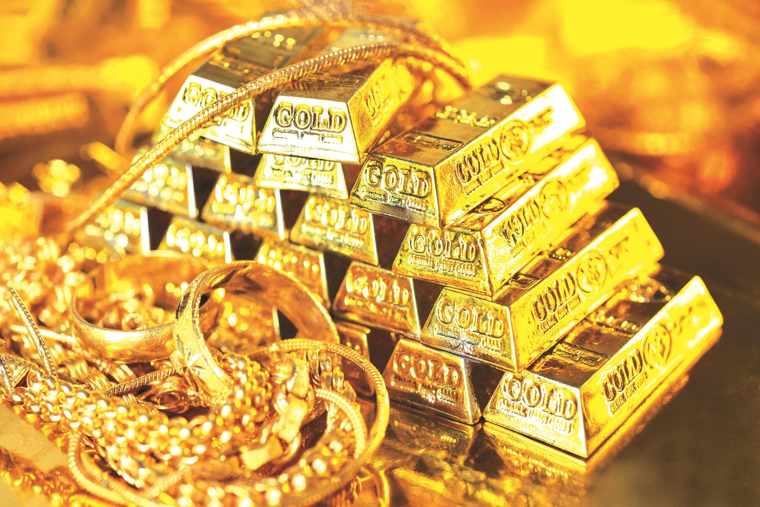 Gold price rise prospects (how and why), and some clear (fundamental and confident) predictions/analysis.