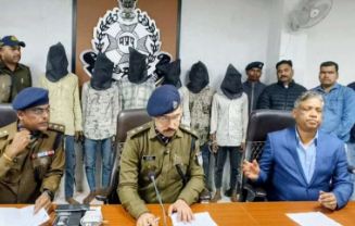 Loot for debauchery on Delhi Mumbai Expressway: अय्यासी के लिये लूट दिल्ली मुंबई एक्सप्रेस-वे